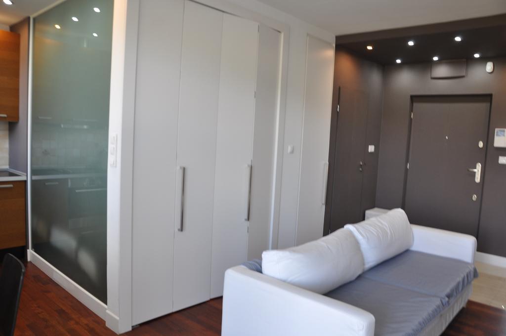 Apartament Mokotow Varşovia Exterior foto